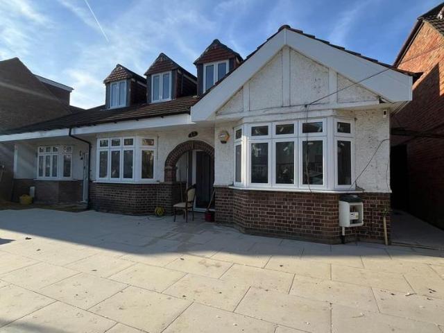 Apartment for rent in Seven Kings, Isle Of Man