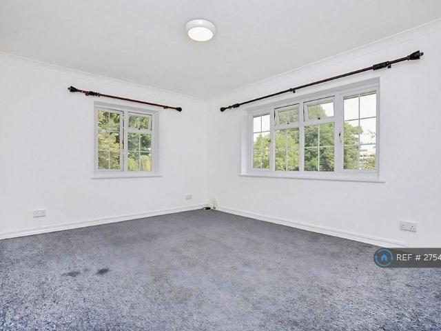 Apartment for rent in Greater London