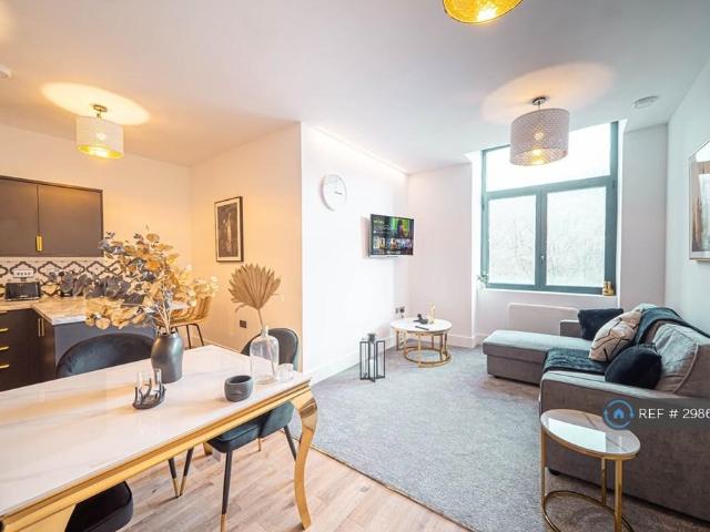 Flat for rent in Cowlersley, Quarmby
