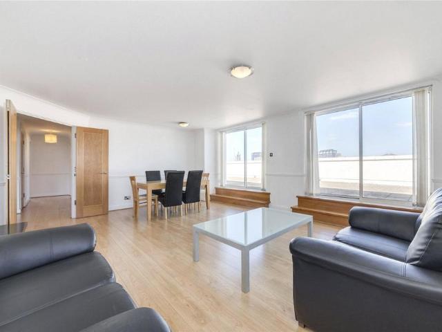 Flat for rent in Virginia Quay, Blackwall