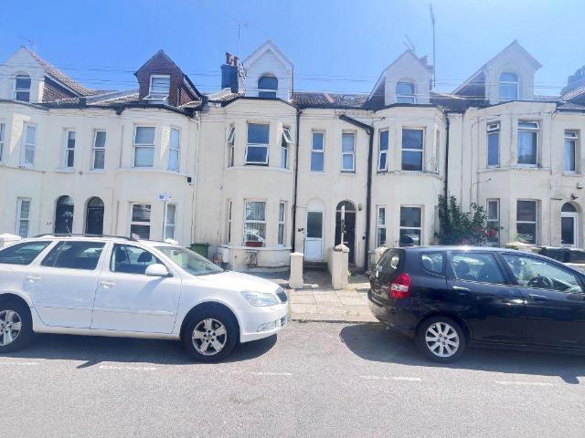 Flat for rent in Central, Heathlands