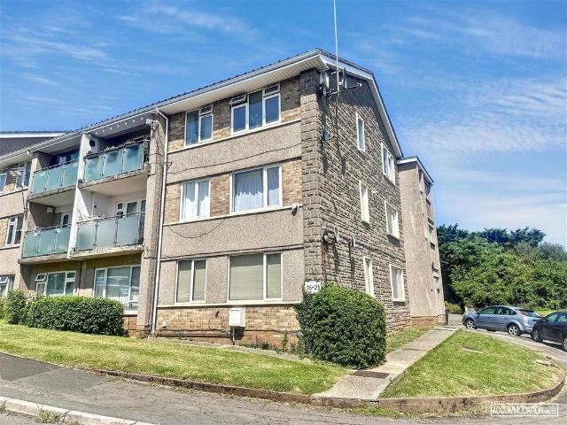 Flat for rent in Long Ashton, North Somerset