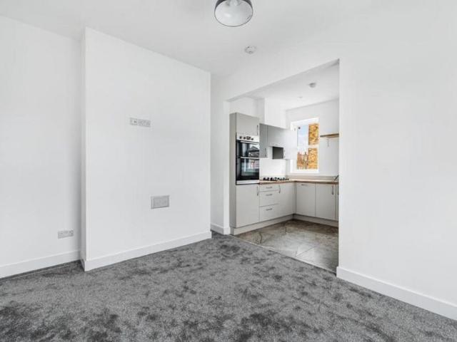 Apartment for rent in London Borough of Ealing, Greater London
