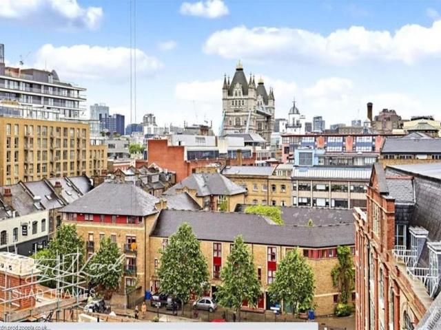 Apartment for rent in Bermondsey Village, Greater London