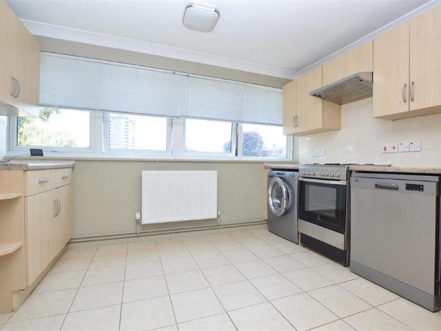 Flat for rent in Heigham Grove, East Bank
