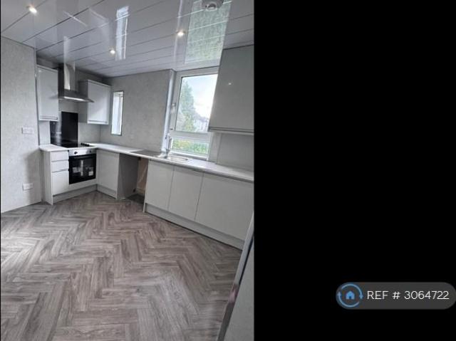 Flat for rent in Brownsburn, Chapelhall