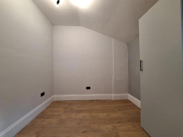 Apartment for rent in London Borough of Croydon, Greater London