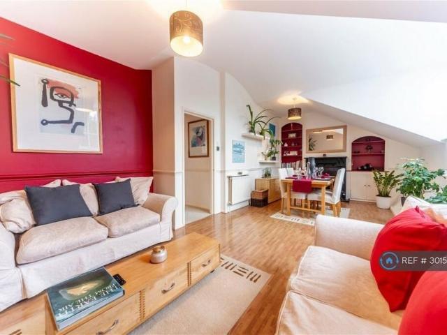 Apartment for rent in London Borough of Croydon, Addiscombe
