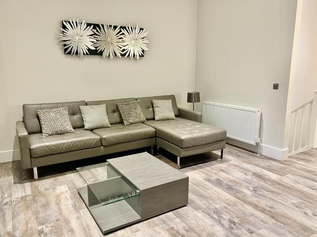Apartment for rent in Westminster, Victoria