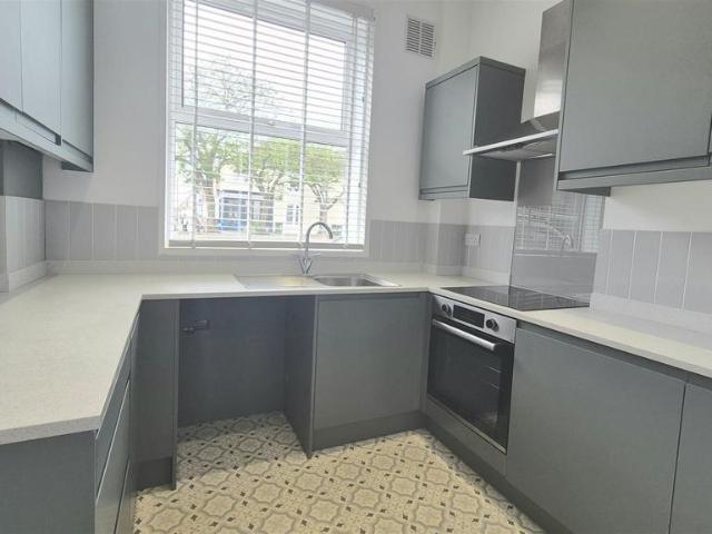 Flat for rent in Fratton, Isle Of Man