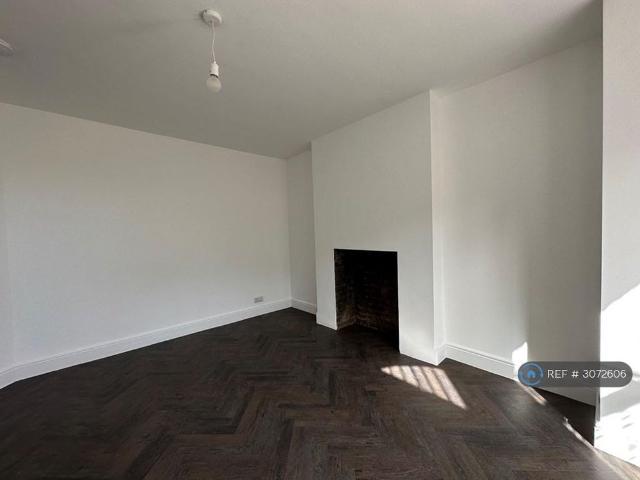Apartment for rent in St Leonards, Hastings
