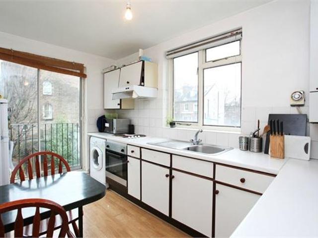 Flat for rent in Shepherd's Bush, Greater London
