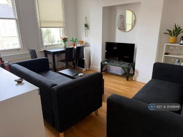 Apartment for rent in London Borough of Wandsworth, Greater London