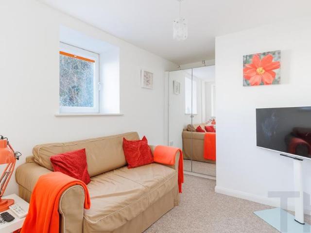 Apartment for rent in Isle Of Wight