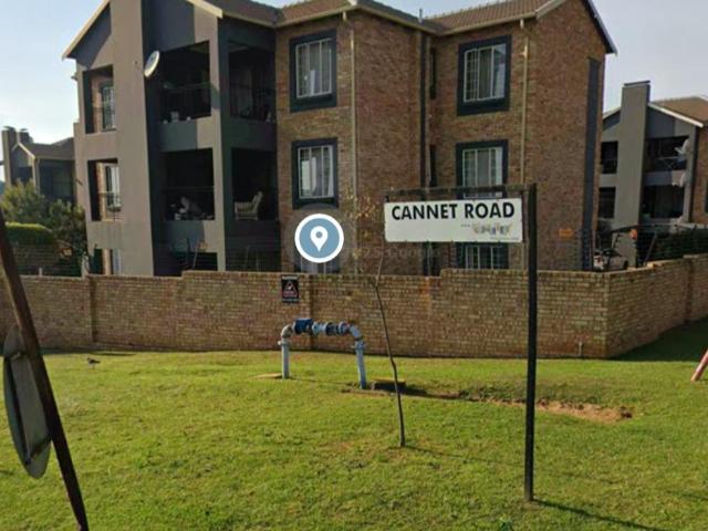 Apartment for rent in Nooitgedacht, Gauteng