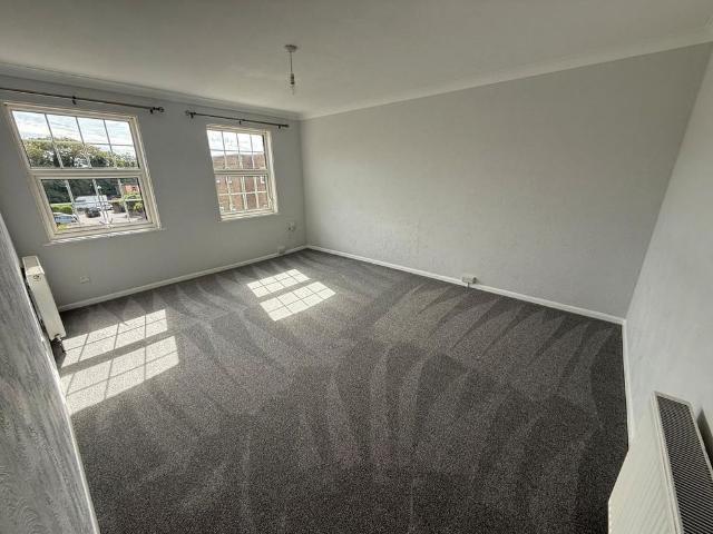 Apartment for rent in Fishersgate, West Sussex