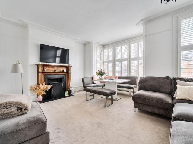 Apartment for rent in London Borough of Barnet, Greater London
