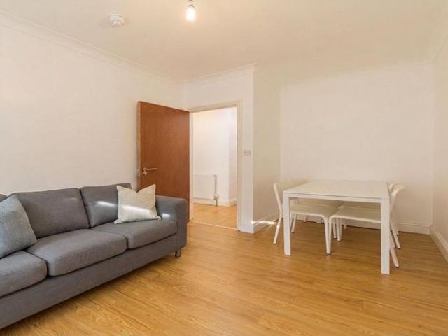 Flat for rent in Kilburn, Isle Of Man