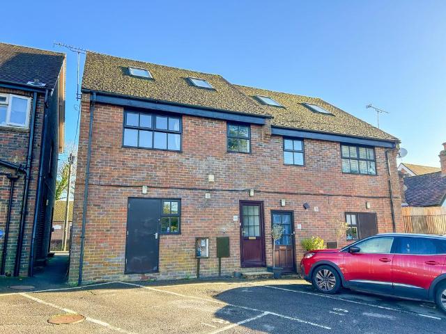Flat for rent in Cross In Hand, Isle Of Man