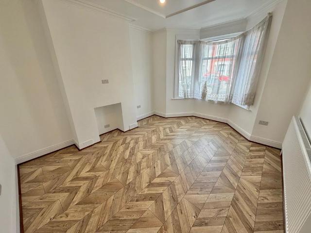 Apartment for rent in Alton Barnes, Essex
