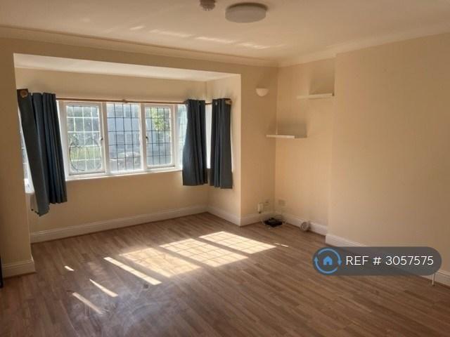 Apartment for rent in London Borough of Barnet, Greater London