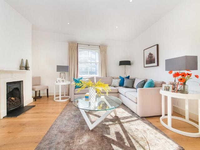 Flat for rent in Belgravia, Greater London