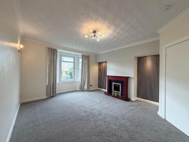 Apartment for rent in Cowglen, Scotland