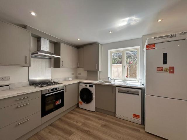 Apartment for rent in London Borough of Ealing, Greater London