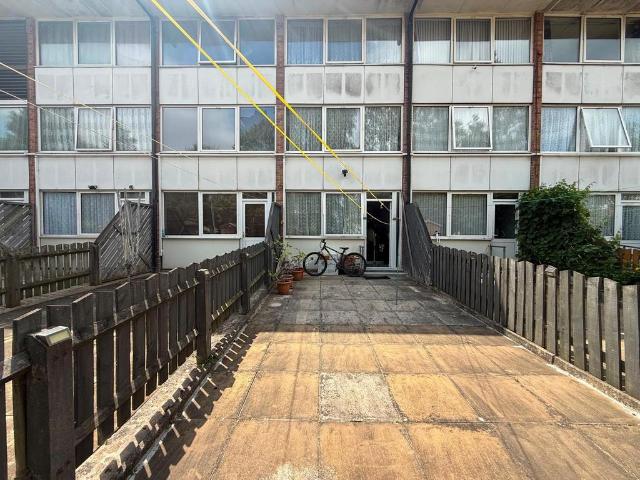 Flat for rent in Old Wharf, City Of Leicester