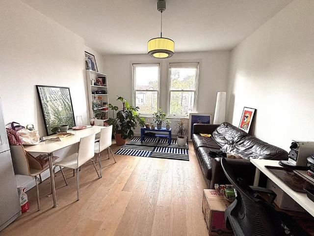 Apartment for rent in London Borough of Ealing, Greater London