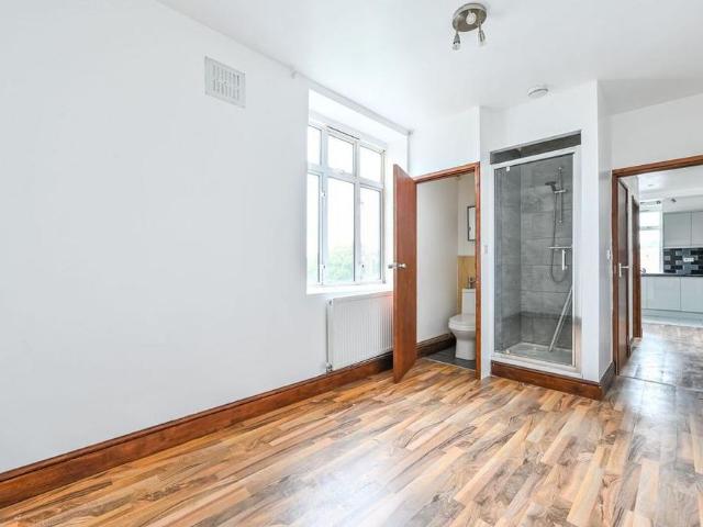 Apartment for rent in London Borough of Hackney, Greater London