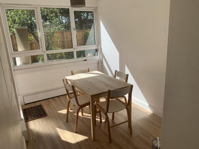 Apartment for rent in North Kensington, Greater London