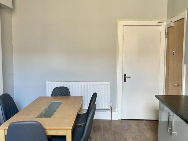 Apartment for rent in Woodlands, Glasgow