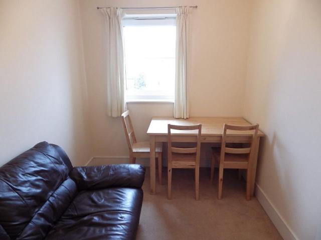 Apartment for rent in Moat, Slateford