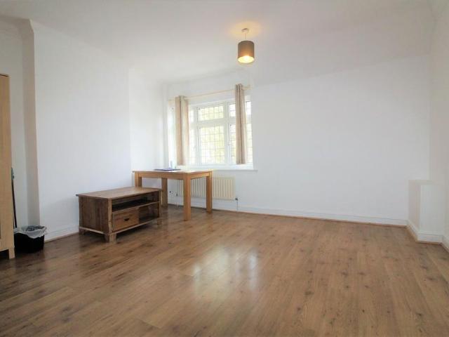 Apartment for rent in Greater London