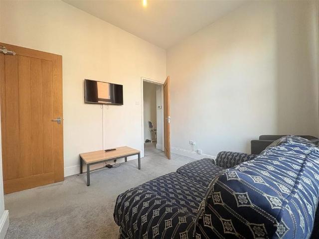 Apartment for rent in Heaton, Newcastle upon Tyne
