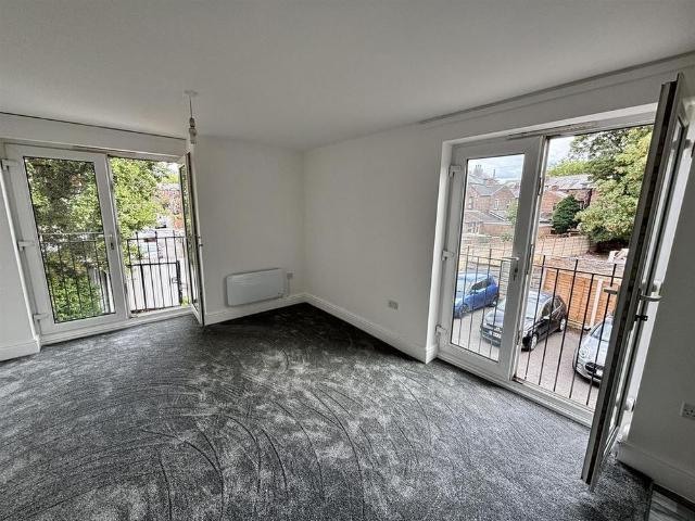 Apartment for rent in Ladybarn, Georgia