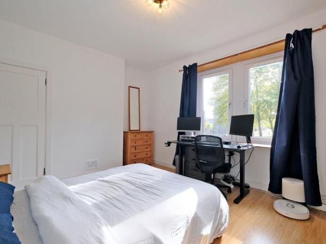 Flat for rent in Ballindoch, Scotland