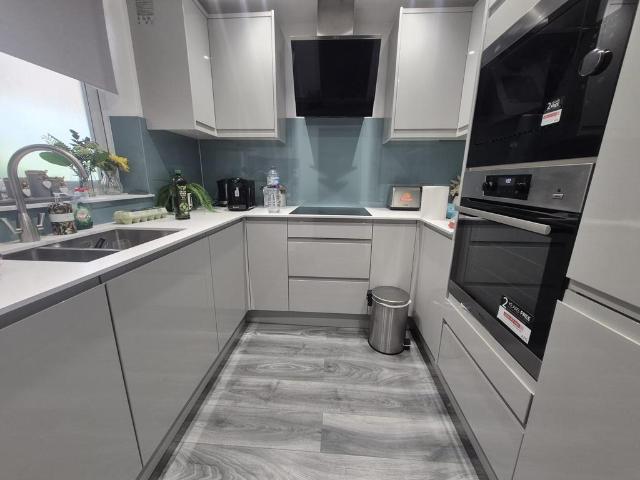 Flat for rent in Putney, Greater London