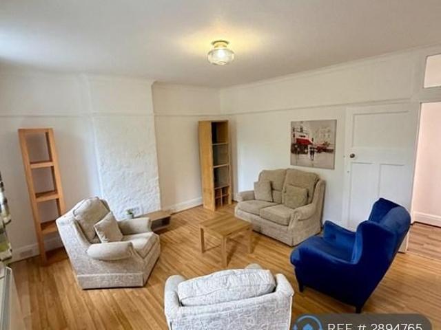 Apartment for rent in Well Hall, Greater London