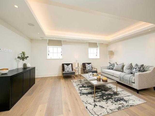Apartment for rent in Petersham, Greater London