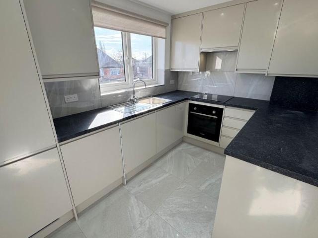 Flat for rent in West Finchley, Isle Of Man
