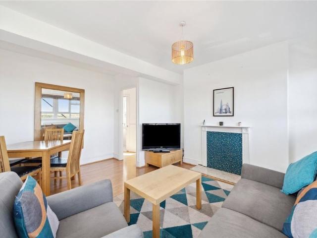 Apartment for rent in Westminster, Victoria