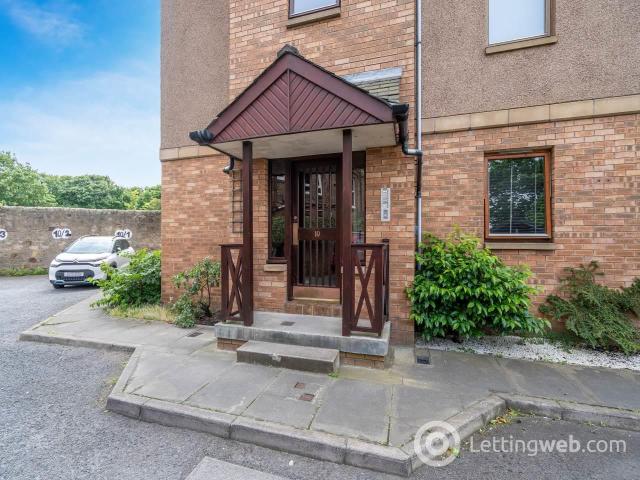 Apartment for rent in Hillside, Leith