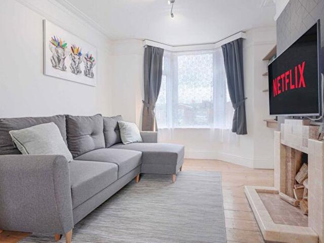 Apartment for rent in Phippsville, Northampton