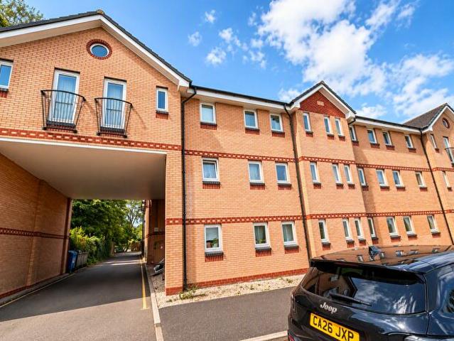 Apartment for rent in Rutherglen, Scotland