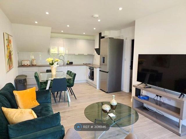 Apartment for rent in Gosford, Evershot