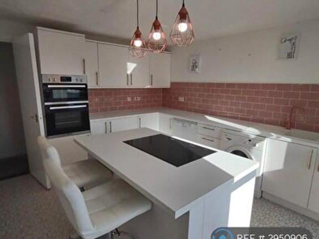 Apartment for rent in Mosside, Coatbridge