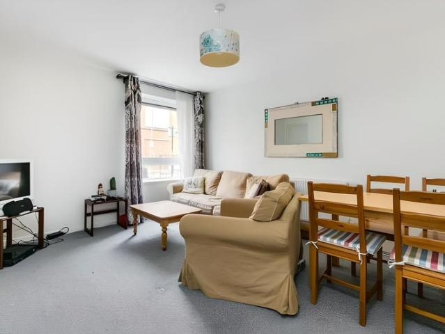 Apartment for rent in Clapham Junction, Greater London