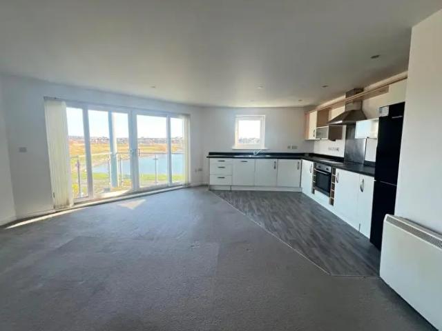 Apartment for rent in Seaside, Llanelli